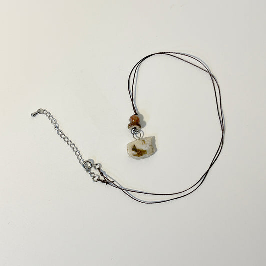 Fragment Necklace - Wood chips